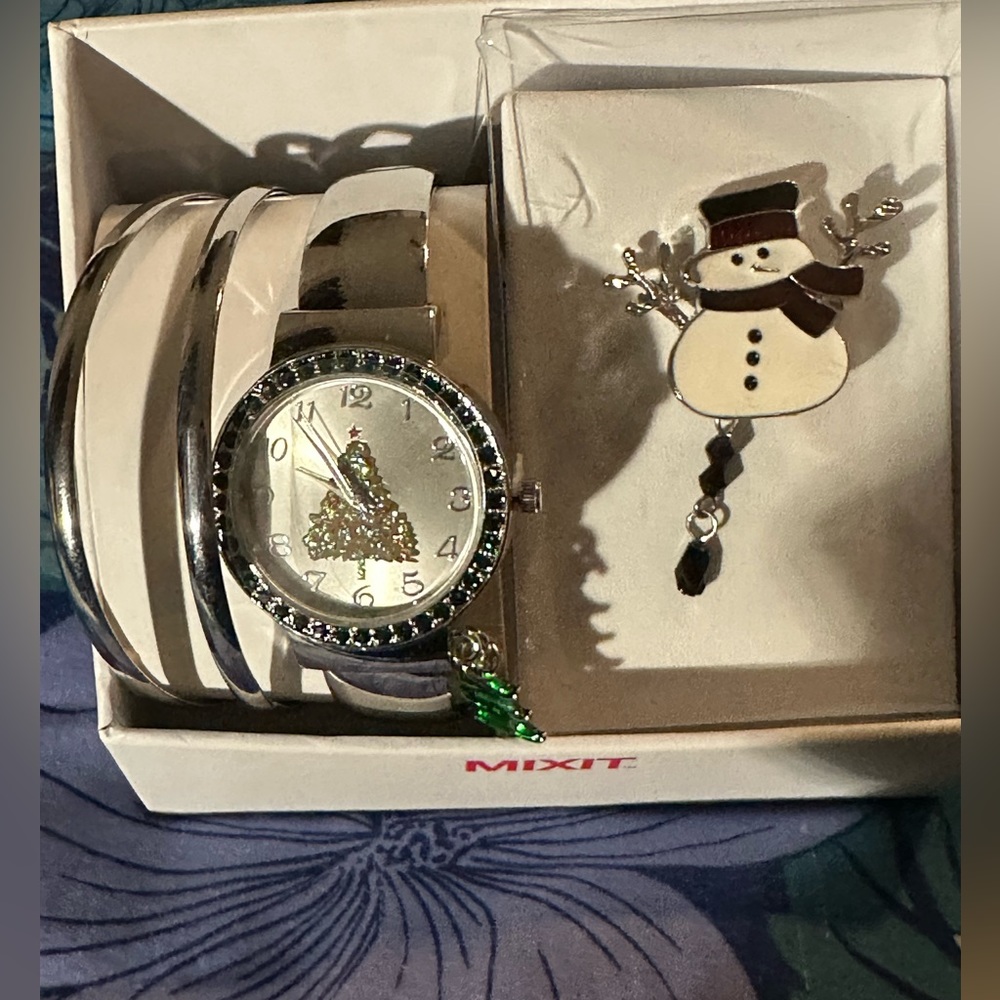 Christmas watch set